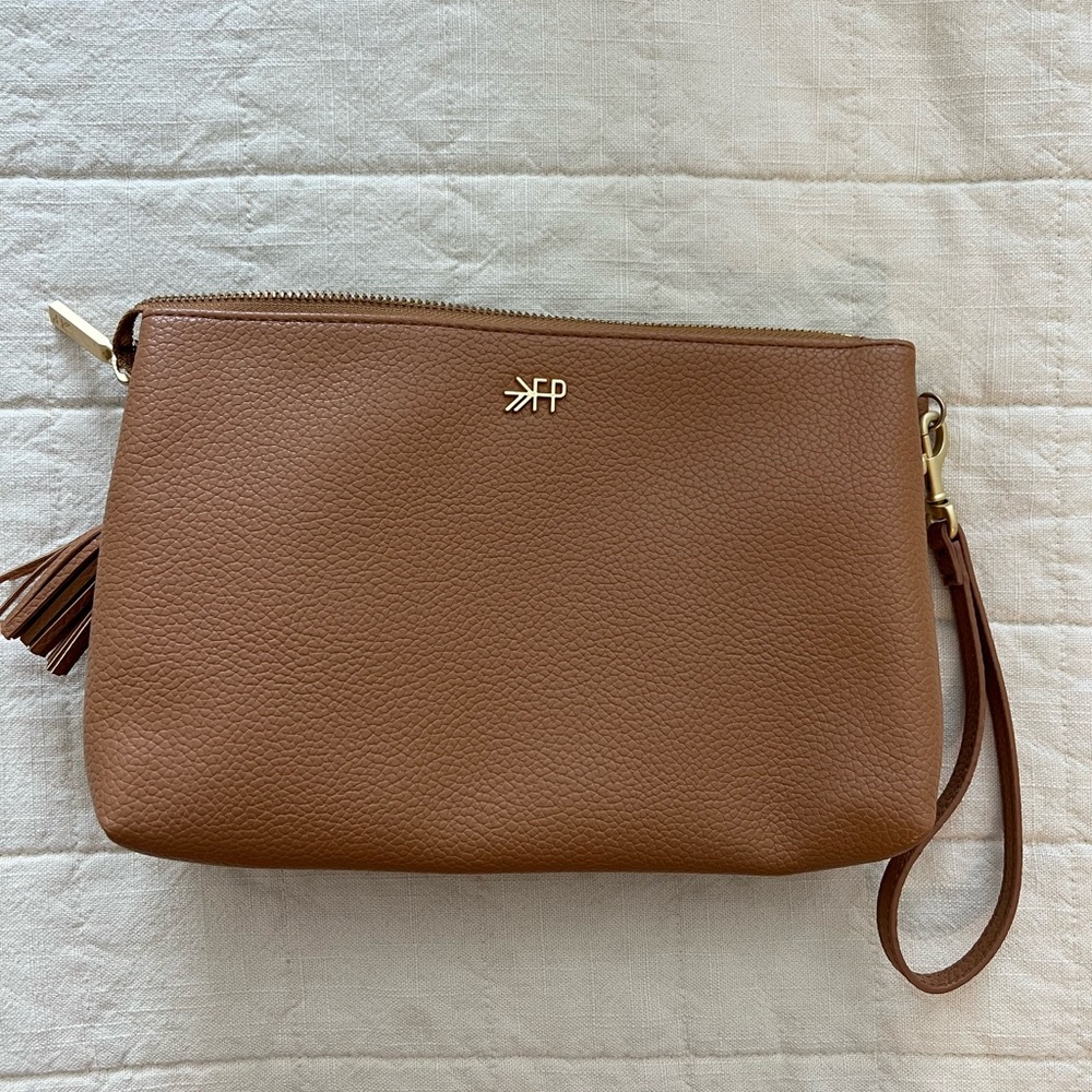 Zip pouch